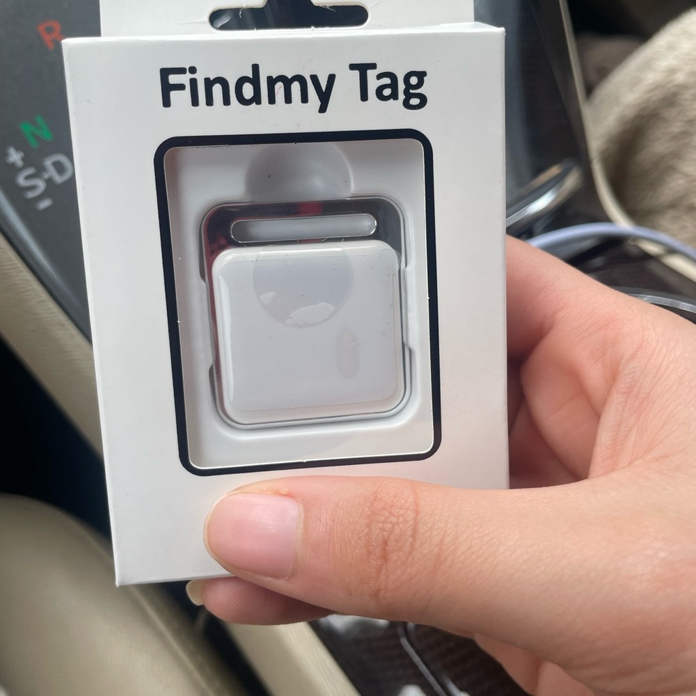 Findmy Tag White Tracker